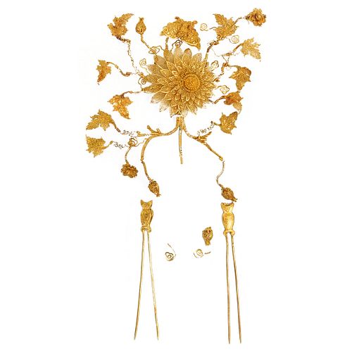 19TH CENT. CHINESE GOLD HAIRPIECE
