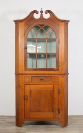 19TH CENTURY AMERICAN CORNER C