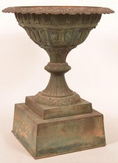 19TH CENTURY CAST IRON 2-PART