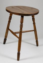 19TH CENTURY ENGLISH ELM CRICK