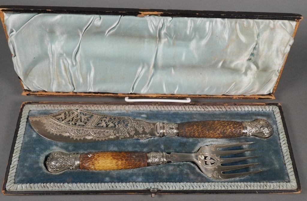 19TH CENTURY ENGLISH FISH SLICE &
