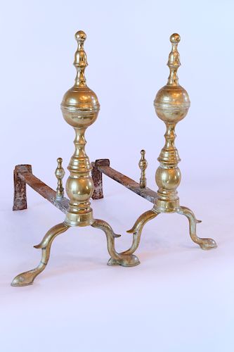 19TH CENTURY FINIAL BALL TOP