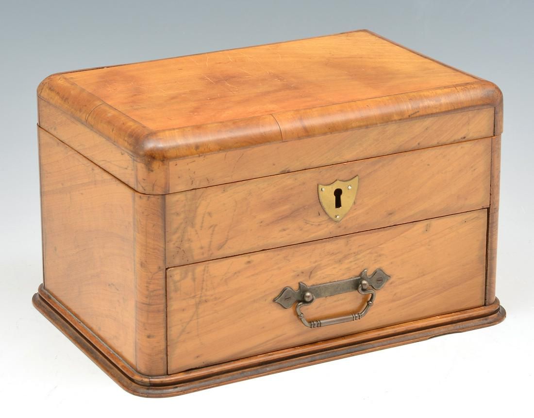 19TH CENTURY FRUITWOOD JEWELRY