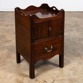 19TH CENTURY GEORGIAN MAHOGANY