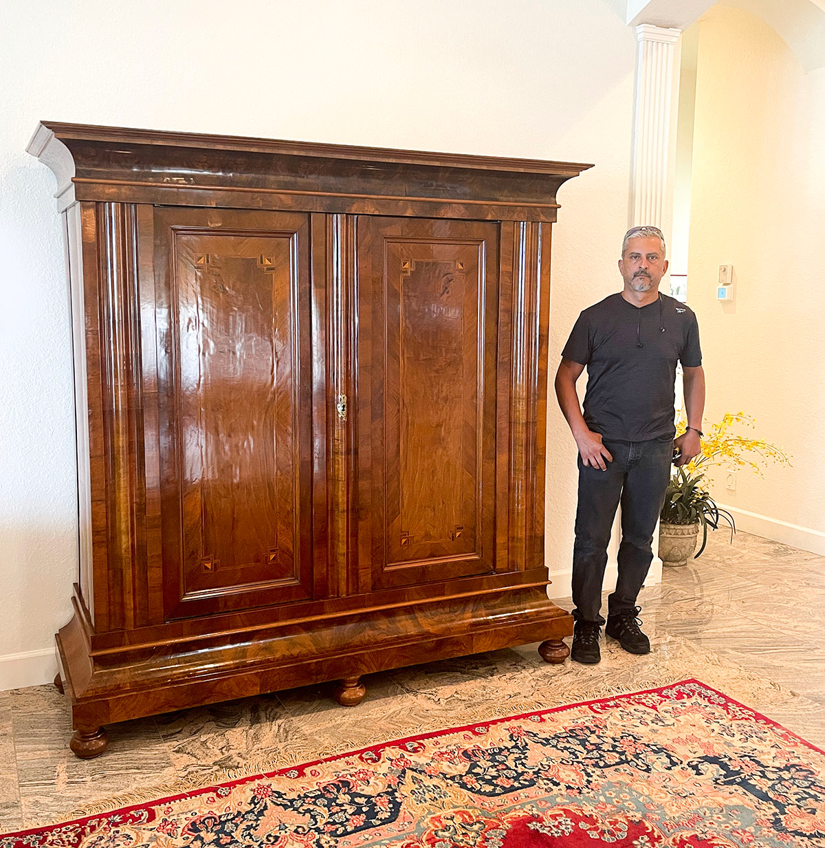 19TH-CENTURY GERMAN SCHRANK:
