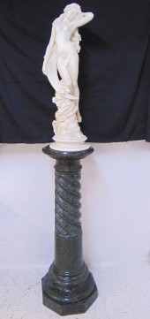 19TH CENTURY GREEN MARBLE PEDE