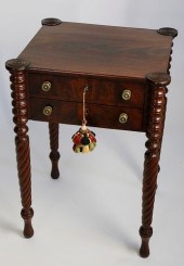 19TH CENTURY MAHOGANY SHERATON