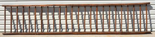 19TH CENTURY PRIMITIVE WOOD