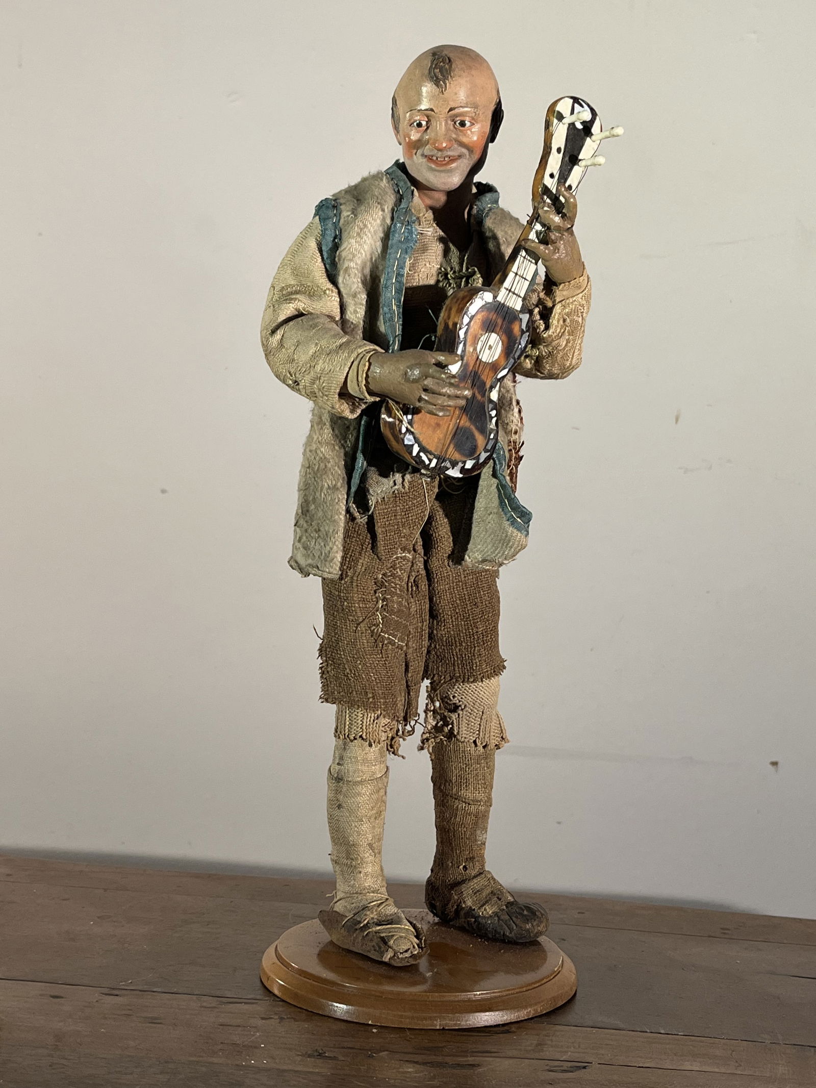 19TH CENTURY SANTON FIGUREA 19th