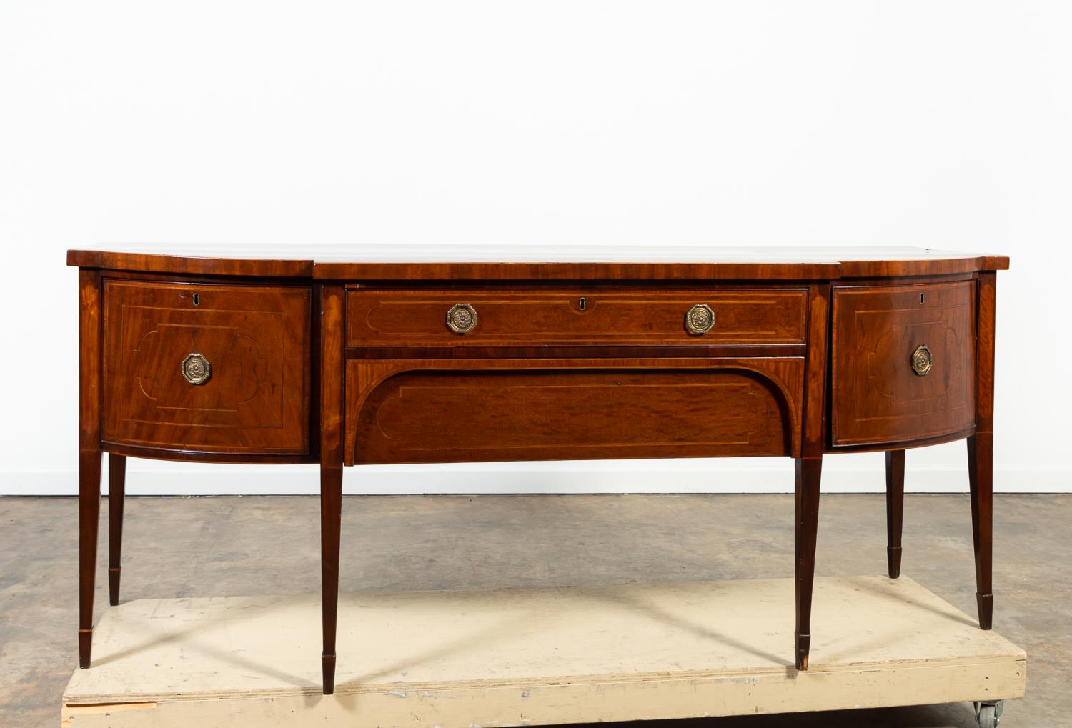 19TH/20TH C. HEPPLEWHITE-STYLE