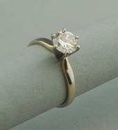 1CT DIAMOND SOLITAIRE IN 14K W