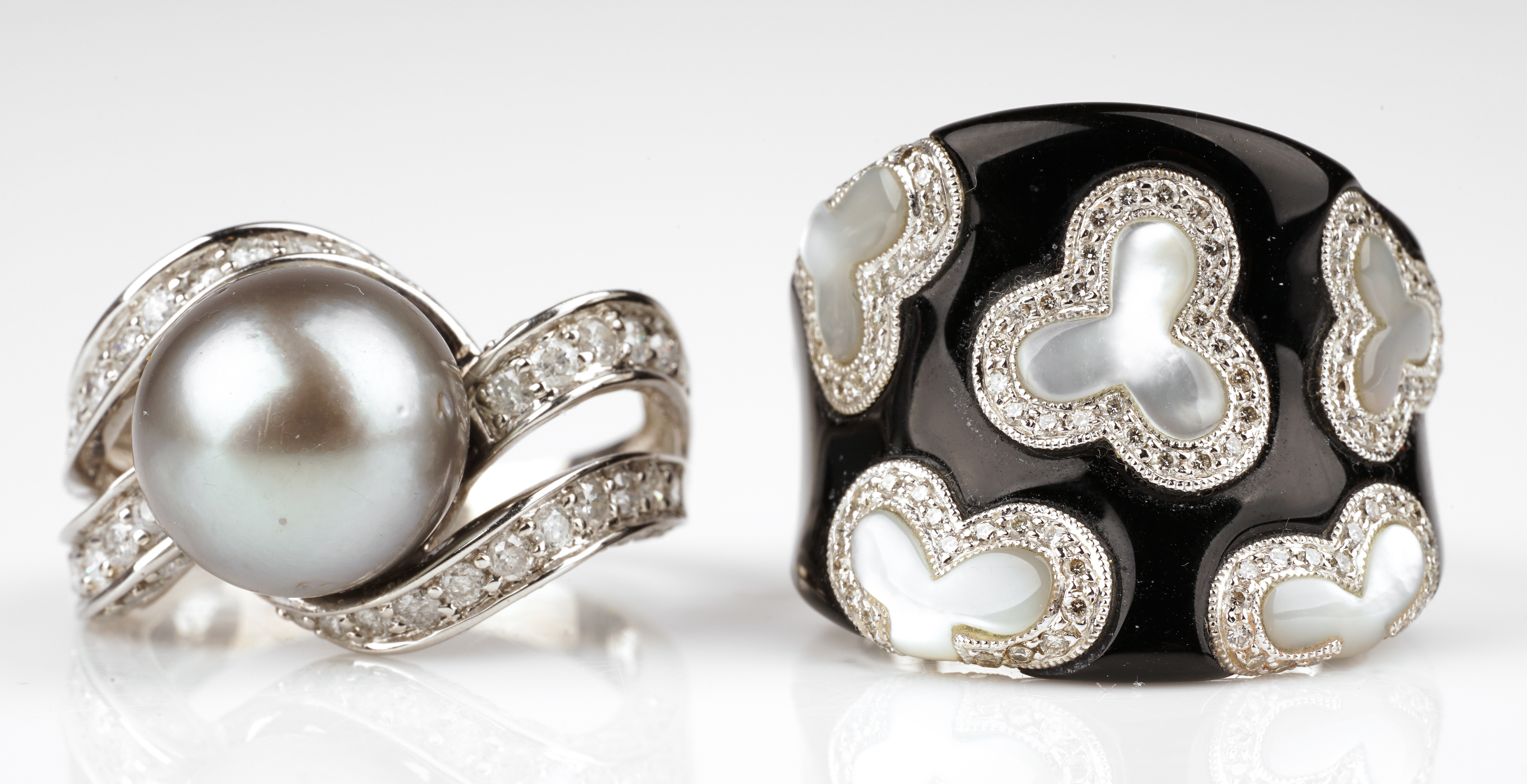 (2) 18K White gold pearl and mother