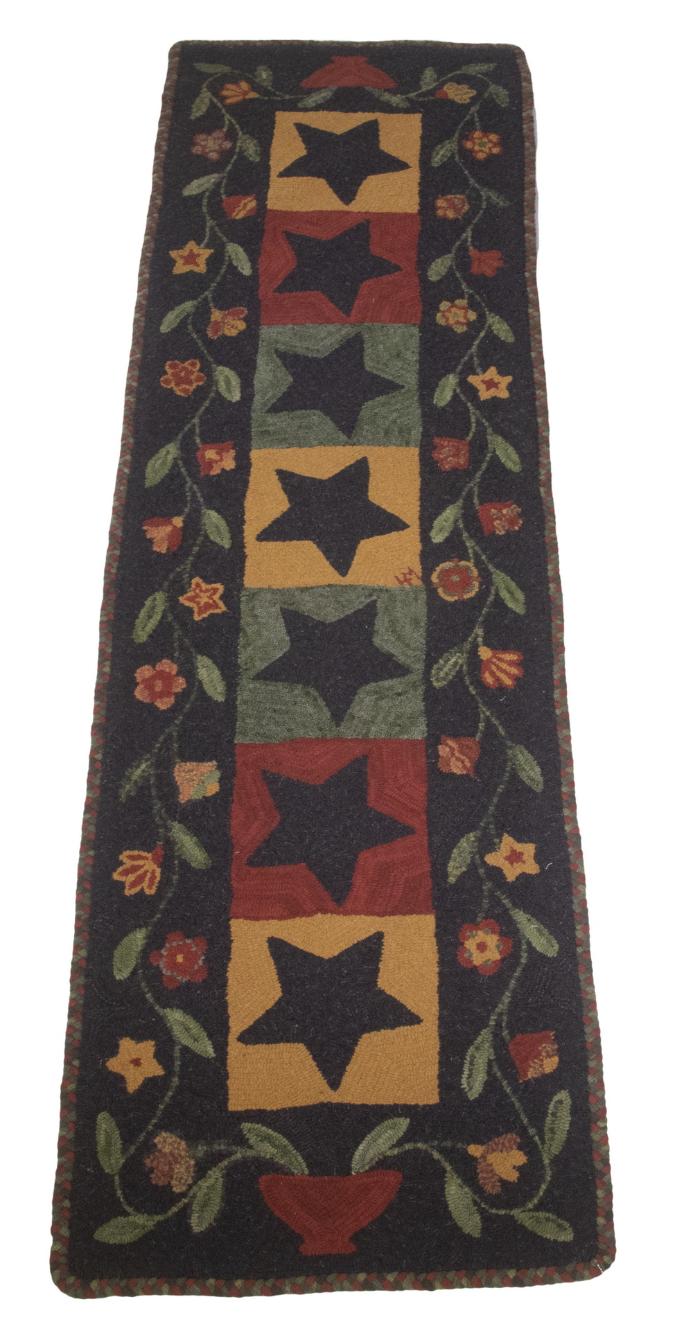 2'-5" X 8'-4" HOOKED RUNNER Hand