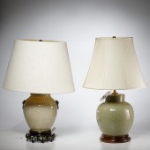 (2) ANTIQUE CHINESE PORCELAIN