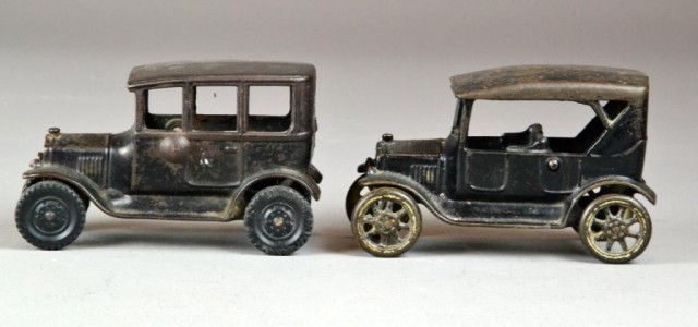 (2) Arcade Cast Iron Model
