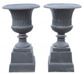 (2) BLACK CAST IRON CAMPANA FO