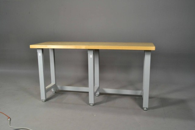 (2) BLOCKWOOD & METAL LOADING
