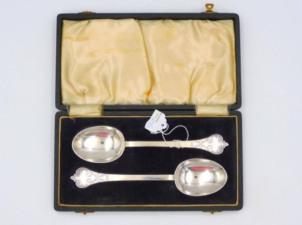 (2) BRITANNIA SILVER SERVING