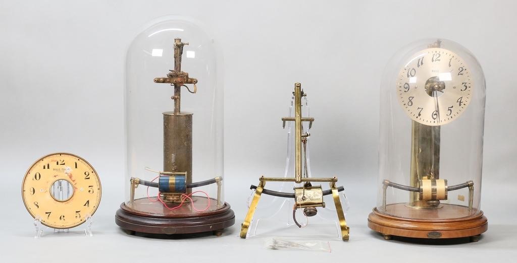 2 BULLE SKELETON GLASS DOME CLOCKS2
