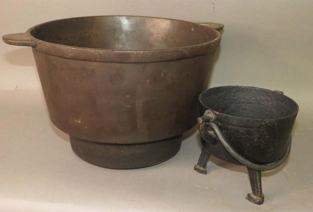 2 CAST IRON KETTLESca. 1750 &