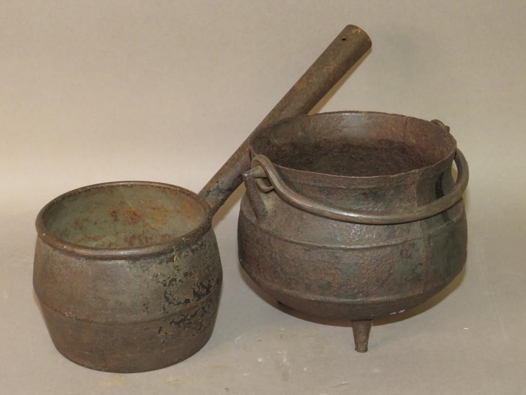 2 CAST IRON POTSca. 1760-1900;