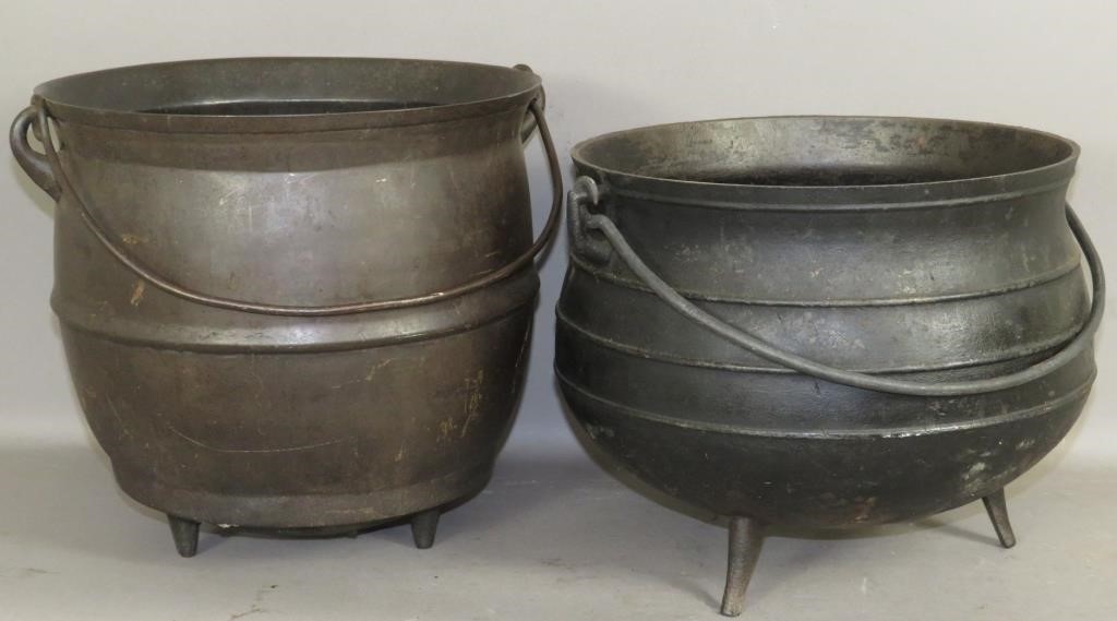 2 CAST IRON POTSca. 1880-1930;