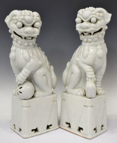 (2) CHINESE BLANC DE CHINE