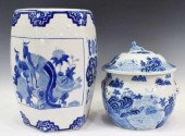 (2) CHINESE BLUE & WHITE GARDE