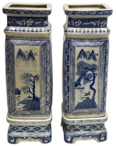 (2) CHINESE BLUE & WHITE