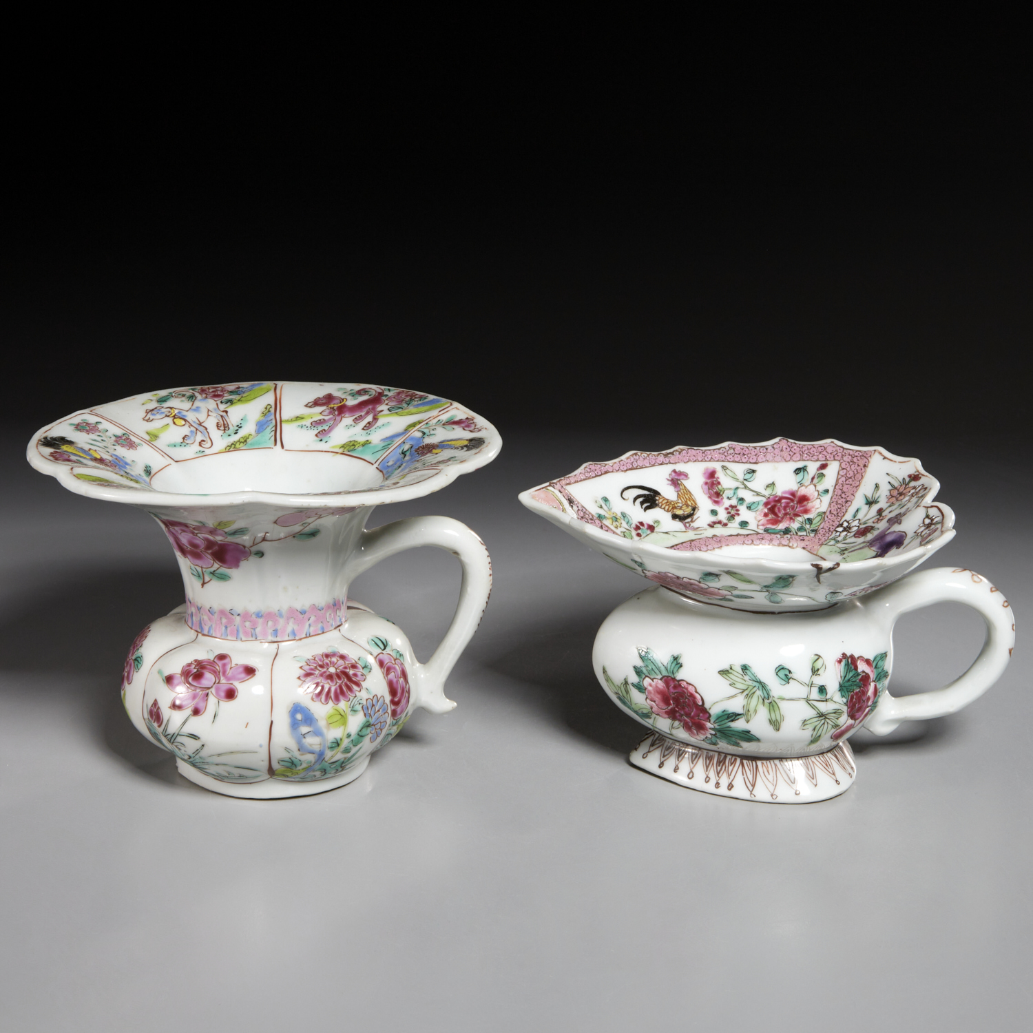 (2) CHINESE EXPORT ROSE FAMILLE