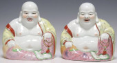 (2) CHINESE FAMILLE ROSE PORCE