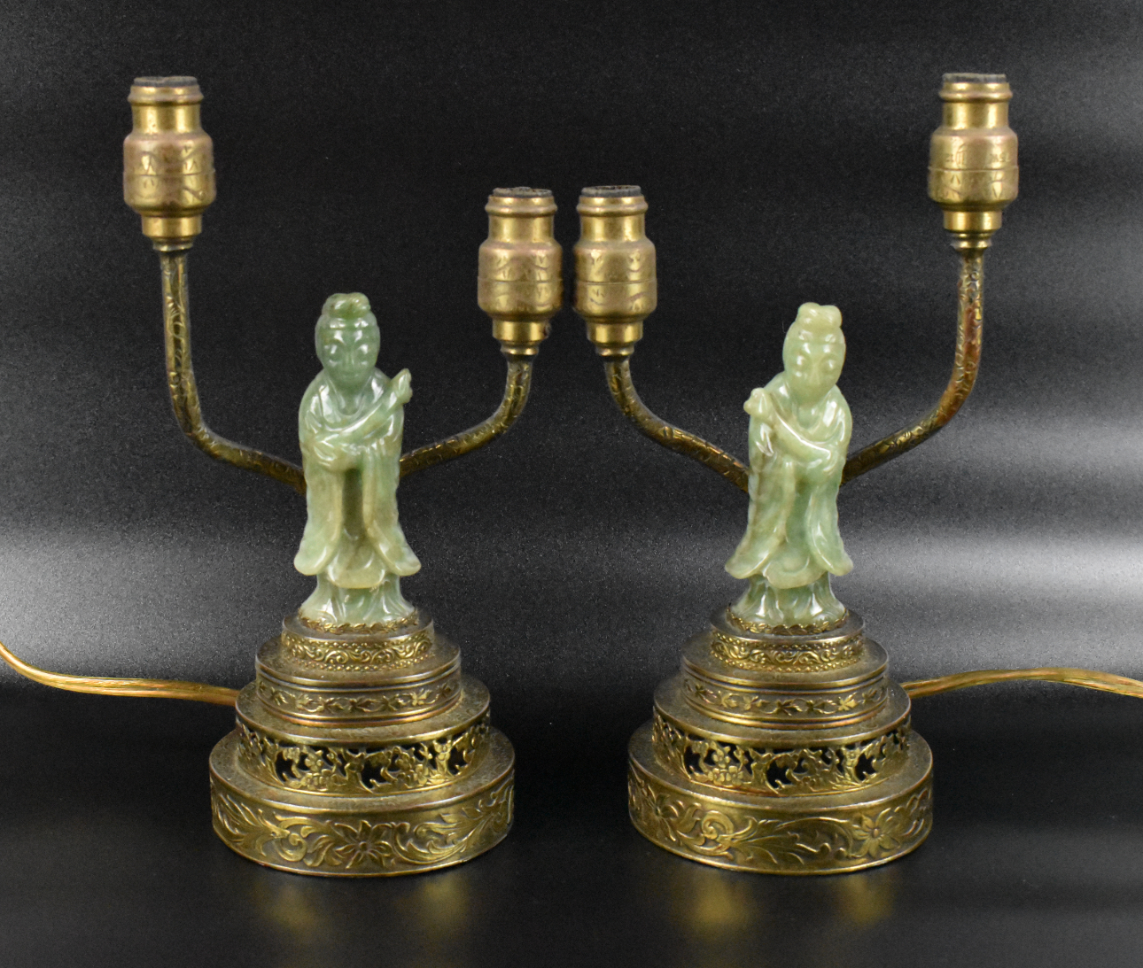 2 CHINESE JADEITE CARVED LADY