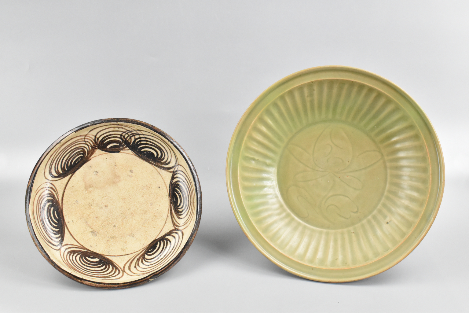 2 CHINESE LONGQUAN & CIZHOU WARE