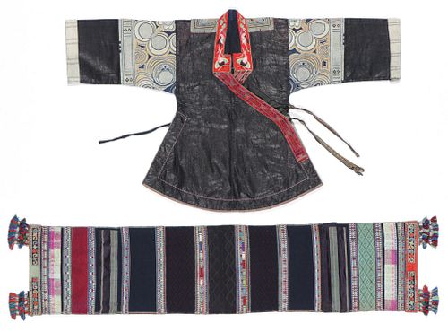 2 CHINESE MINORITY TEXTILES, YI AND