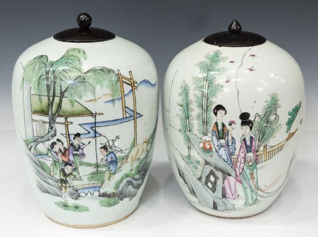 (2) CHINESE POLYCHROME PAINTED