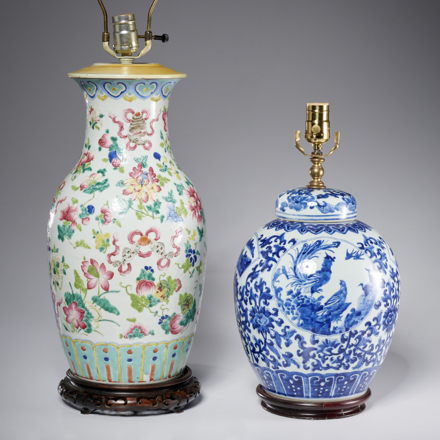 (2) CHINESE PORCELAIN VASE AND