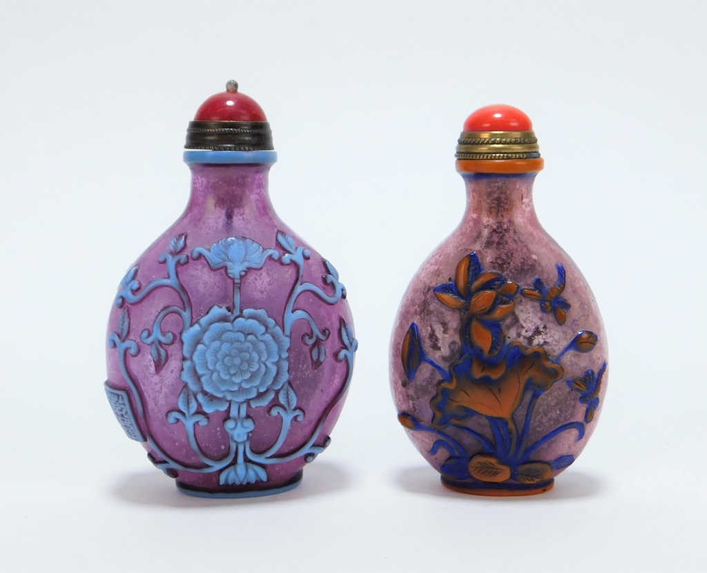 2 CHINESE QING DYNASTY PEKING GLASS