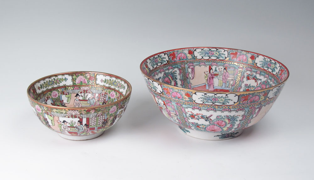 2 CHINESE ROSE MEDALLION BOWLS: