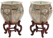(2) CHINESE ROSE MEDALLION POR