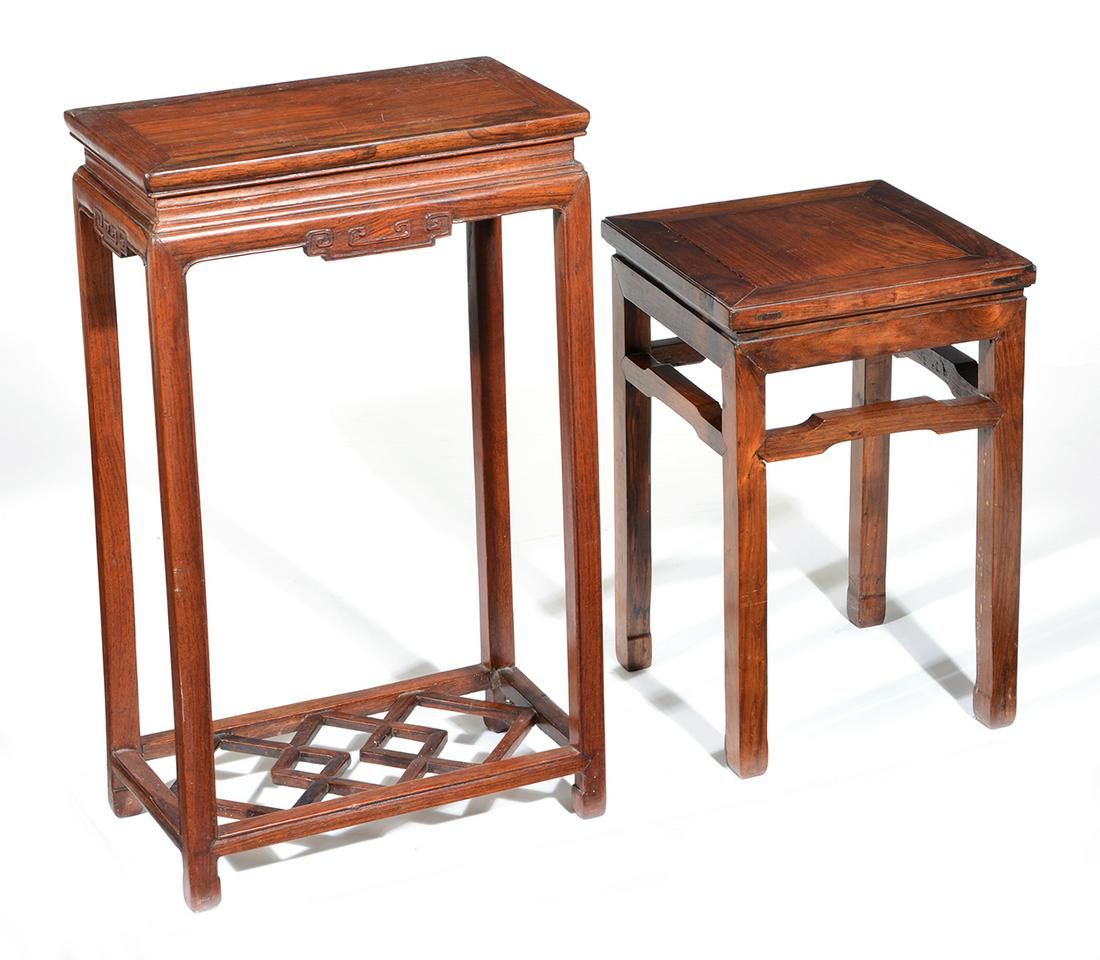2 CHINESE ROSEWOOD STANDS2