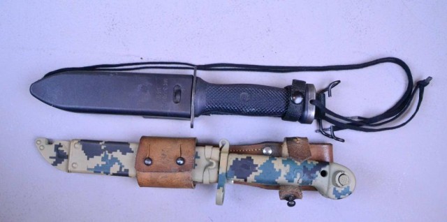 (2) COMBAT KNIVESTo include one