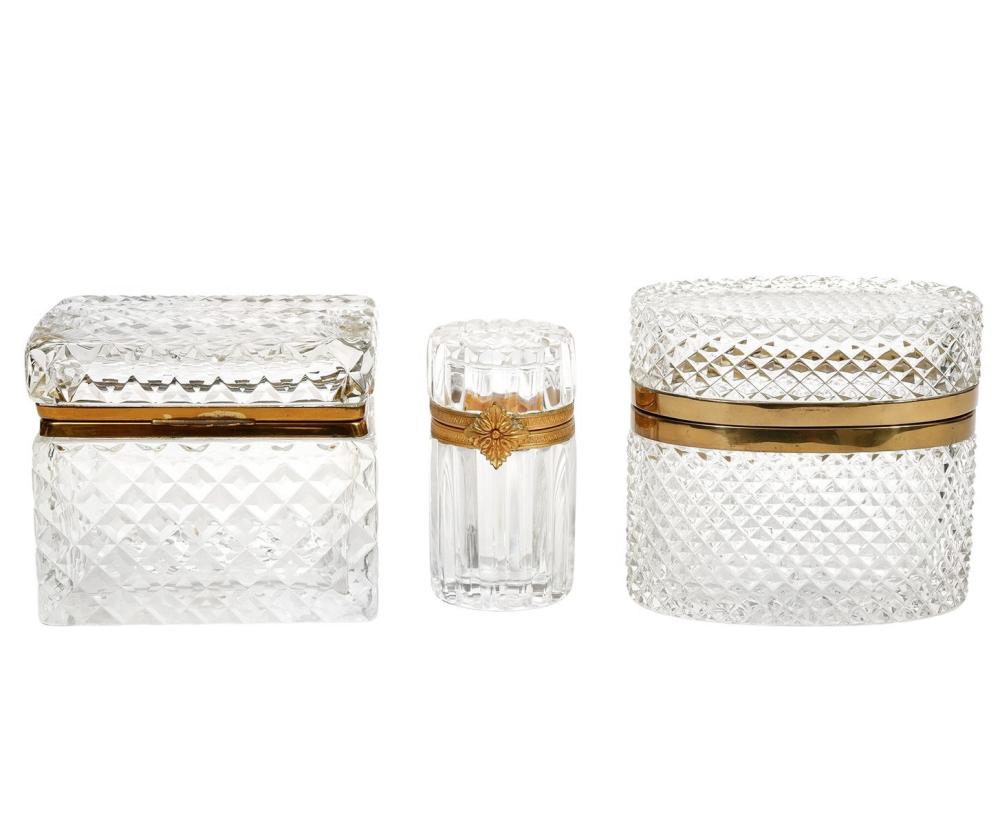 2 CRYSTAL AND 1 GLASS BRONZE