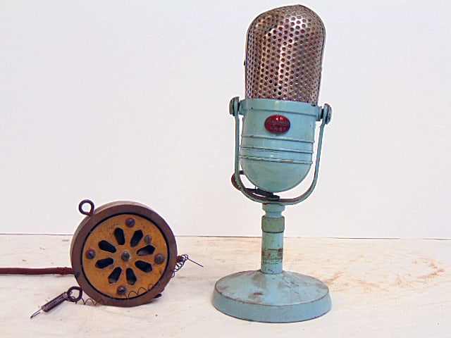 2 EARLY MICROPHONES, ARGONNE