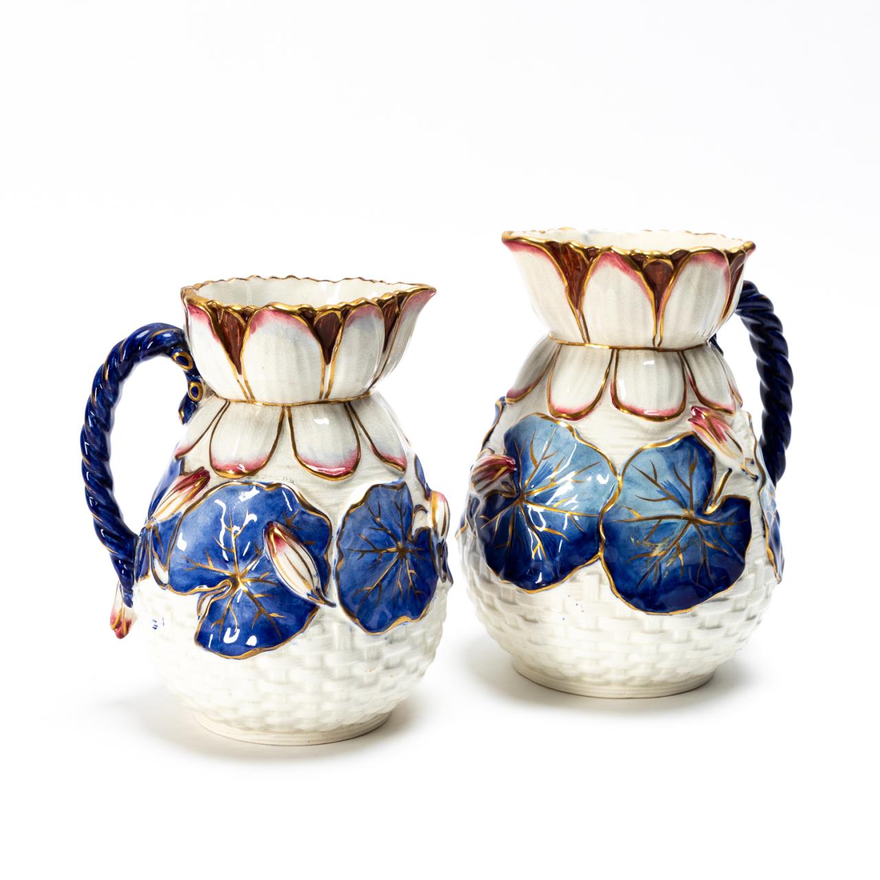 2 ENGLISH PORCELAIN LILY PAD