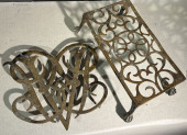 2 FIREPLACE TRIVETS, 18TH CENT