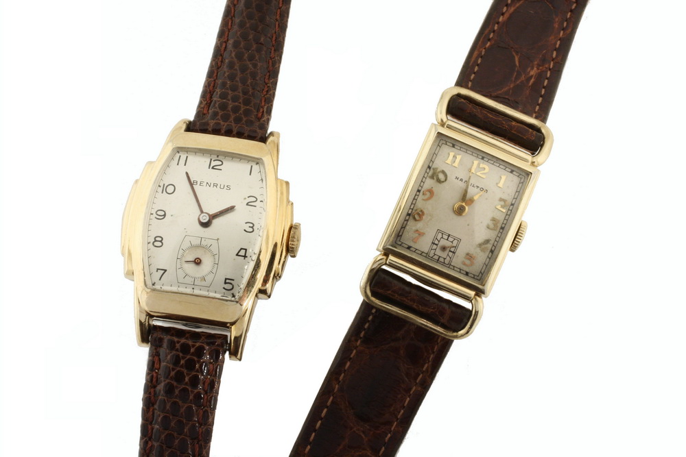 (2) GENT'S WATCHES - lot of (2)