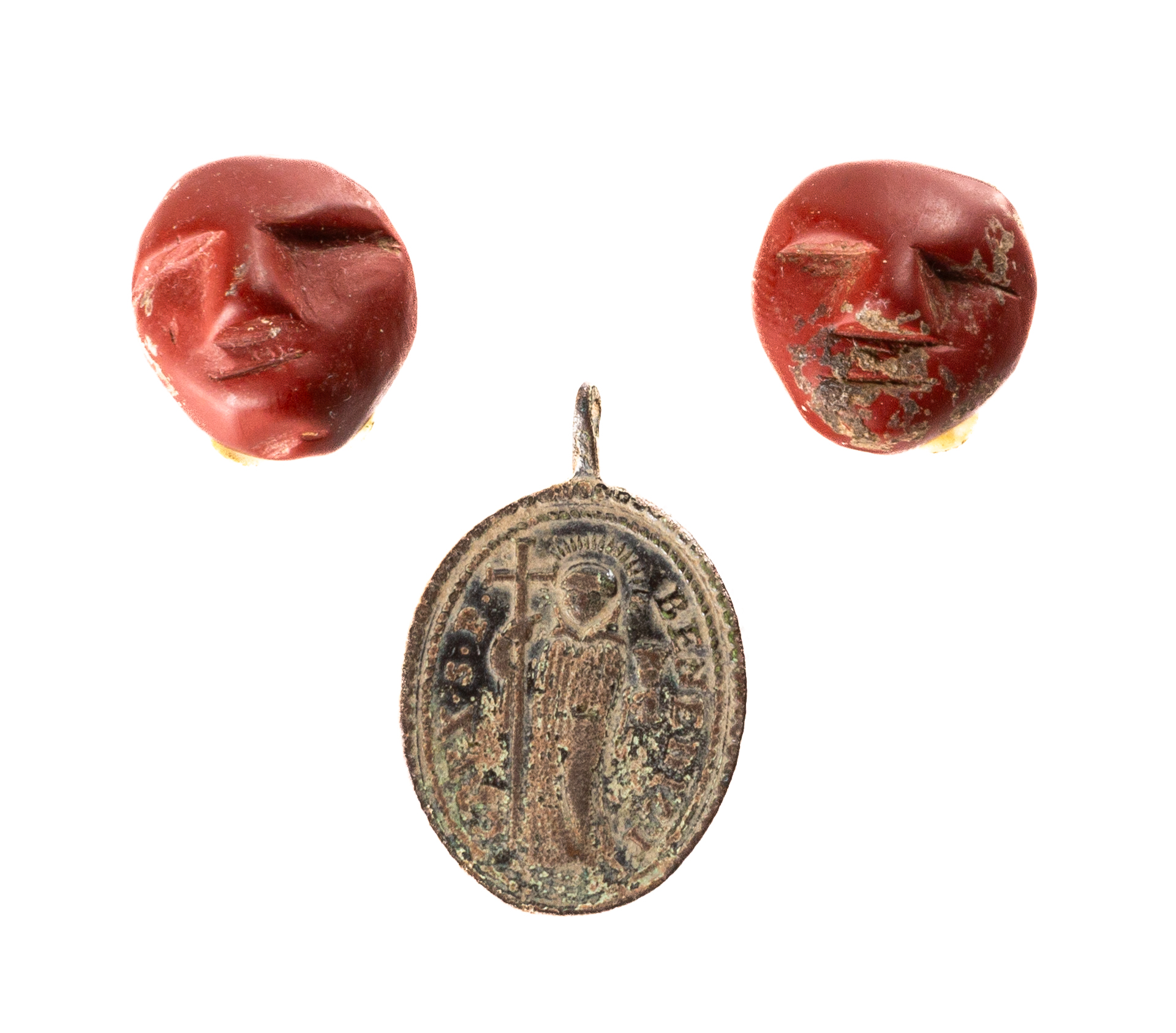 (2) IROQUOIS CATLINITE MASKETTES