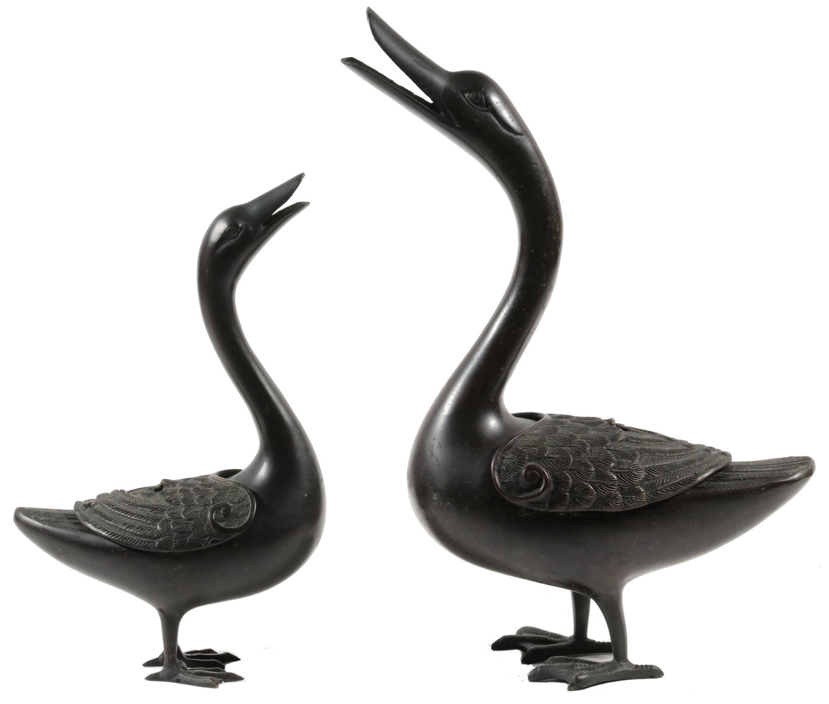 (2) JAPANESE BRONZE DUCK FORM