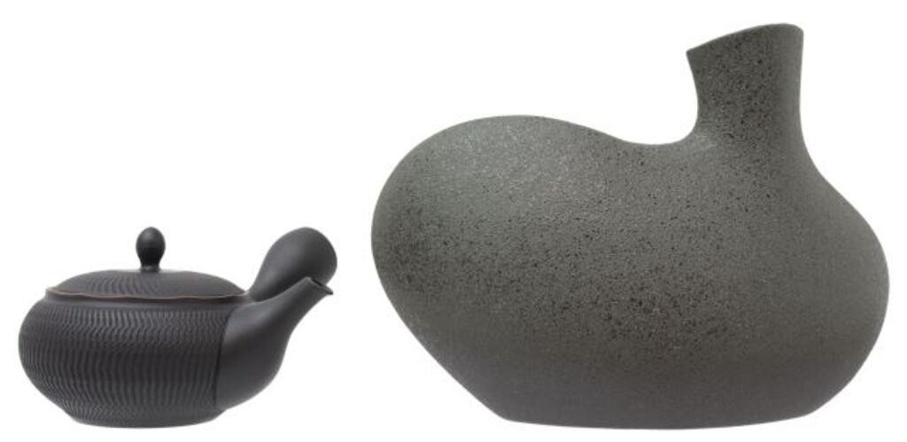 (2) JAPANESE CERAMIC VASE &