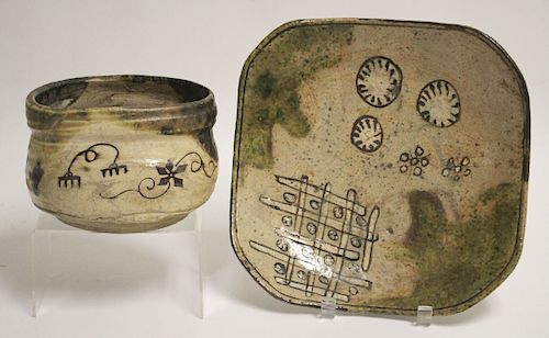 2 JAPANESE ORIBE POTTERY